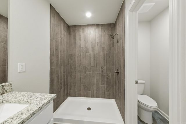 111 LLOYD HENDERSON Road, Beebe, AR 72012