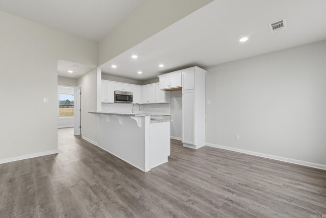 111 LLOYD HENDERSON Road, Beebe, AR 72012