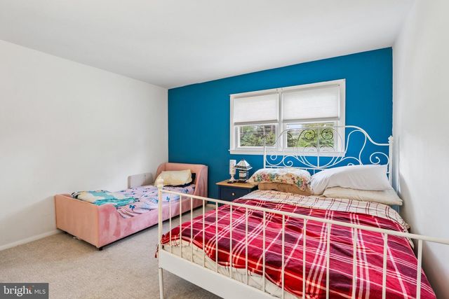 865 WORTHINGTON DR, Warminster, PA 18974