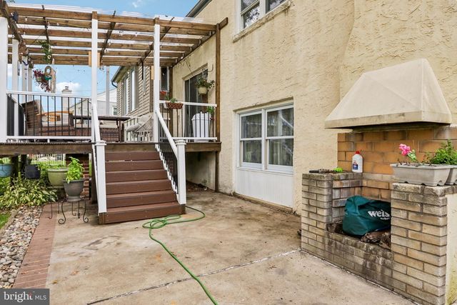 865 WORTHINGTON DR, Warminster, PA 18974