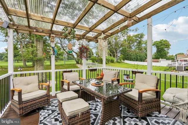 865 WORTHINGTON DR, Warminster, PA 18974