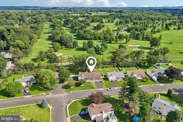 865 WORTHINGTON DR, Warminster, PA 18974