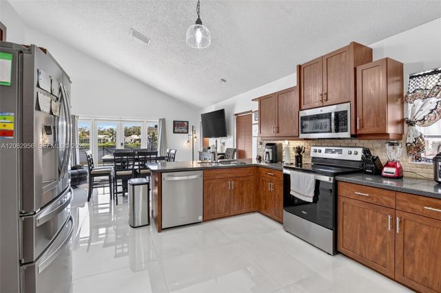 13020 SW 17th Court, Miramar, FL 33027