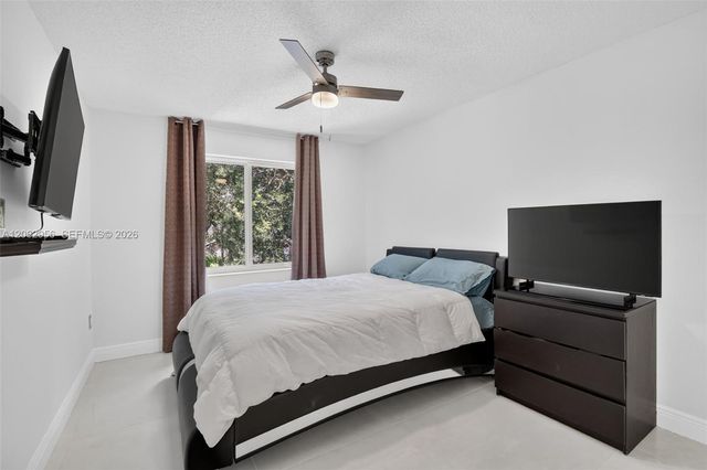 13020 SW 17th Court, Miramar, FL 33027