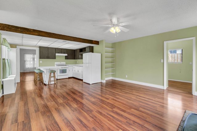 453 Bell Avenue, Brooksville, FL 34601