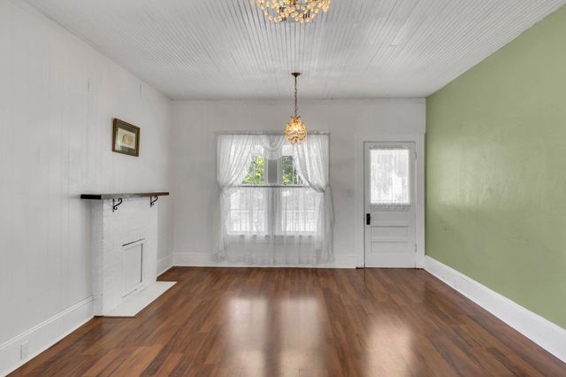 453 Bell Avenue, Brooksville, FL 34601