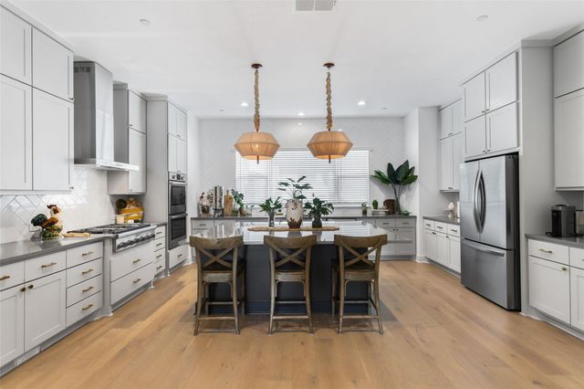 4216 Elevator DR 43, Austin, TX 78731