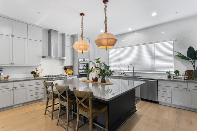 4216 Elevator DR 43, Austin, TX 78731