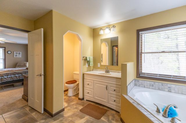 12711 Edgewater Road NW, Bemidji, MN 56601