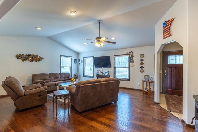 12711 Edgewater Road NW, Bemidji, MN 56601