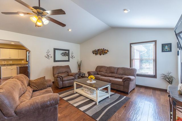 12711 Edgewater Road NW, Bemidji, MN 56601