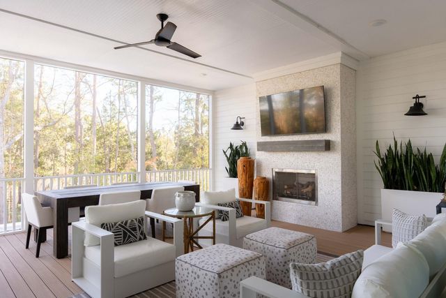 3891 Sawyers Island Drive, Mount Pleasant, SC 29466