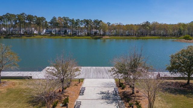 3891 Sawyers Island Drive, Mount Pleasant, SC 29466