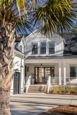 3891 Sawyers Island Drive, Mount Pleasant, SC 29466