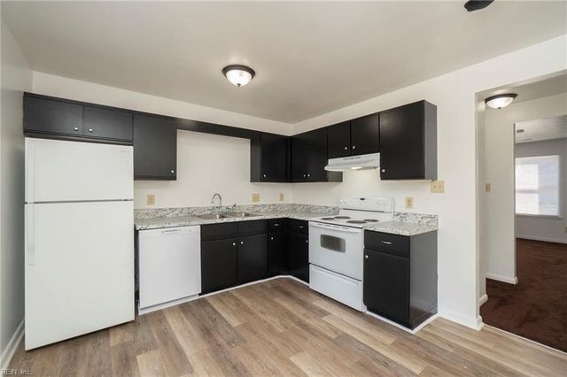 2716 Peach ST, Portsmouth, VA 23704