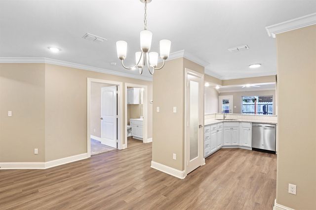 1617 Big Bend Dr, Longview, TX 75605