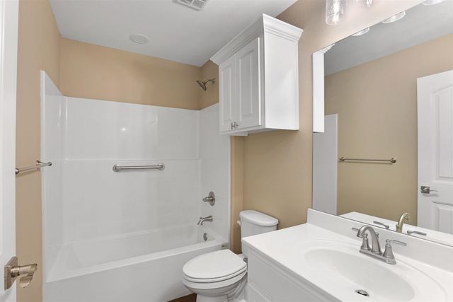 1617 Big Bend Dr, Longview, TX 75605