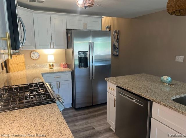 16605 Savor Lane, Clinton Township, MI 48035