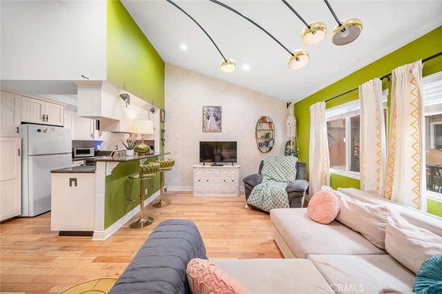 1100 Walnut 4, Long Beach, CA 90813