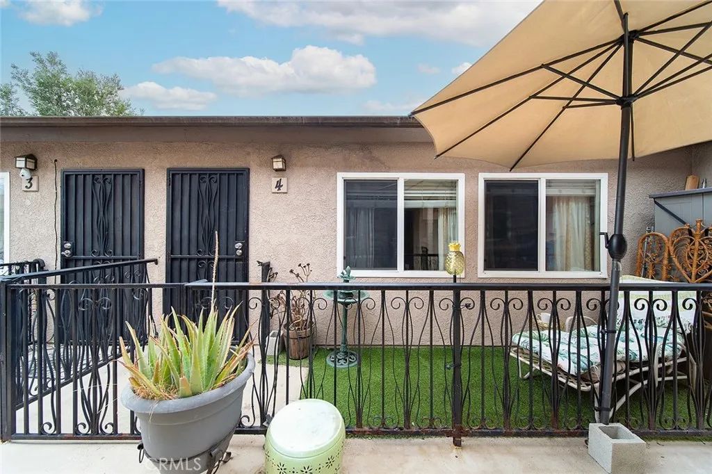 1100 Walnut 4, Long Beach, CA 90813