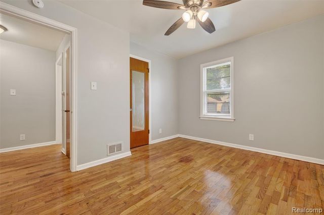 3806 Herrick Street, Flint, MI 48532
