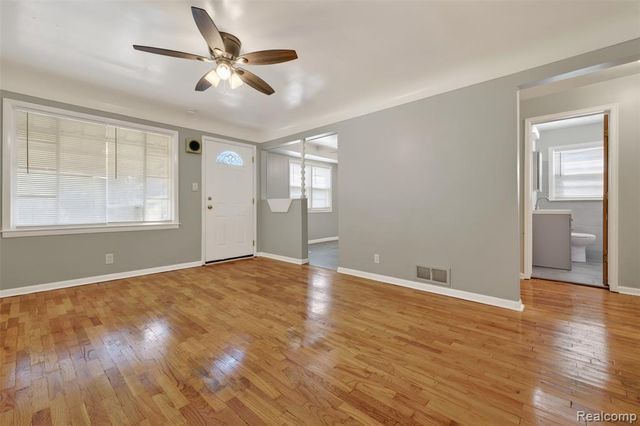 3806 Herrick Street, Flint, MI 48532