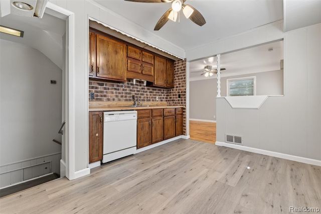 3806 Herrick Street, Flint, MI 48532