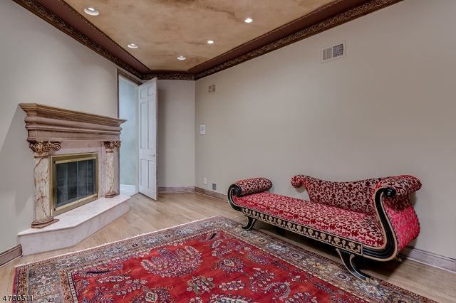 5 Queens Ct, Mendham Twp., NJ 07960