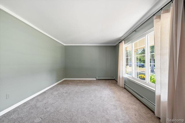 1888 Squaw Lagoon Drive, Oxford, MI 48371