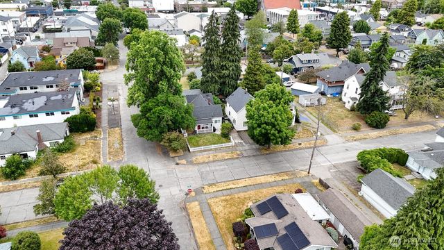 715 S Oakes Street, Tacoma, WA 98405