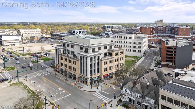 34977 Woodward Avenue 450, Birmingham, MI 48009