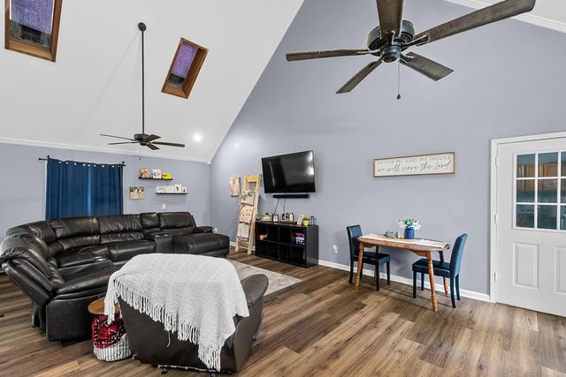 91 Oscar Godwin Road, Dothan, AL 36301