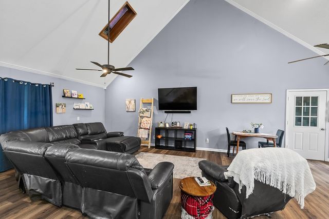 91 Oscar Godwin Road, Dothan, AL 36301