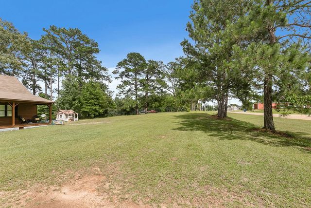91 Oscar Godwin Road, Dothan, AL 36301
