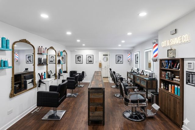 2144 W Montrose Avenue G, Chicago, IL 60618