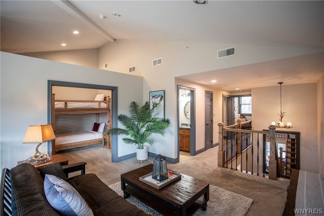 25 Ellicottvillas, Ellicottville, NY 14731