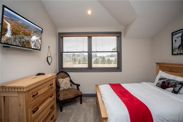 25 Ellicottvillas, Ellicottville, NY 14731