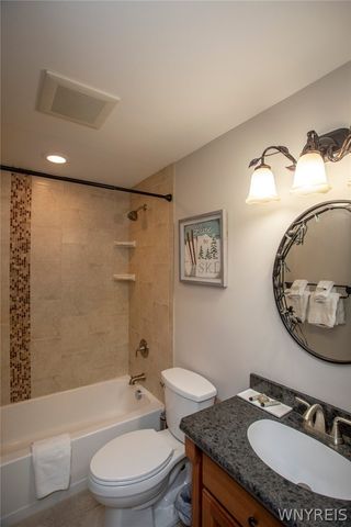 25 Ellicottvillas, Ellicottville, NY 14731