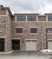 25 Ellicottvillas, Ellicottville, NY 14731