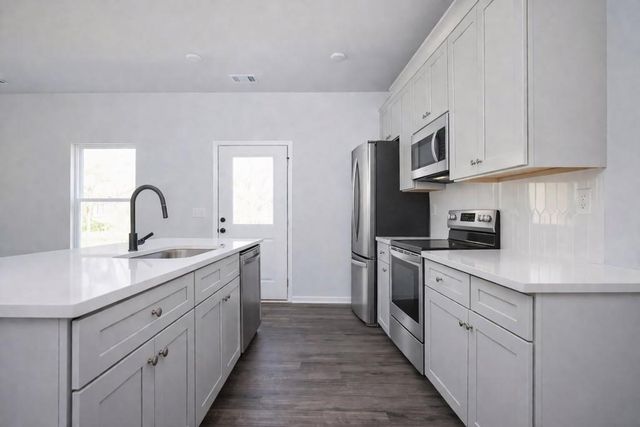 1141 4th Street NW, Atlanta, GA 30318