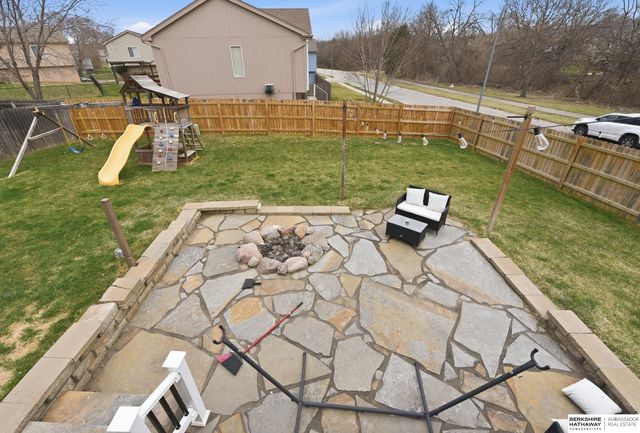 6601 N 117th Circle, Omaha, NE 68164