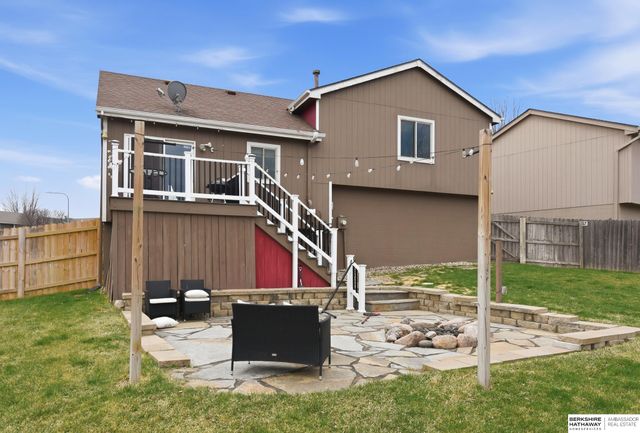 6601 N 117th Circle, Omaha, NE 68164