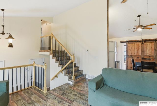 6601 N 117th Circle, Omaha, NE 68164