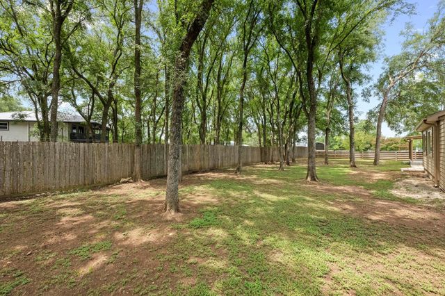 101 Deer Clearing, Kyle, TX 78640