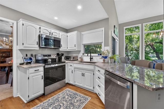 12165 S Alcan Street, Olathe, KS 66062