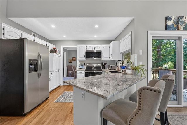 12165 S Alcan Street, Olathe, KS 66062