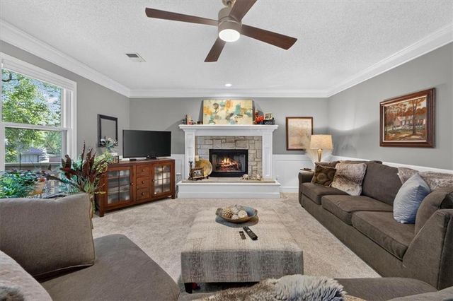 12165 S Alcan Street, Olathe, KS 66062