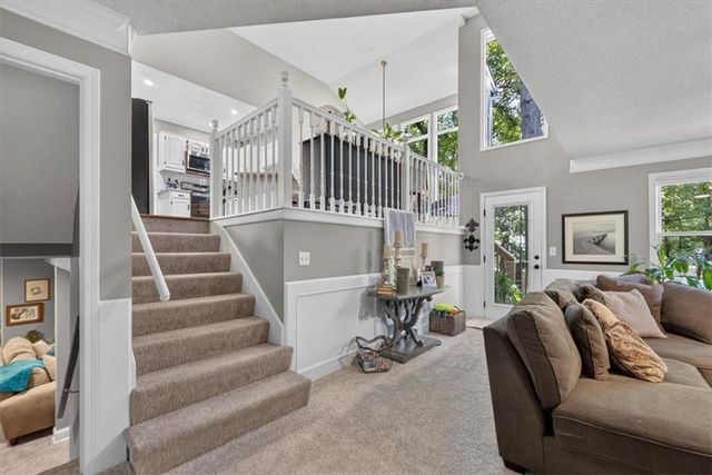 12165 S Alcan Street, Olathe, KS 66062