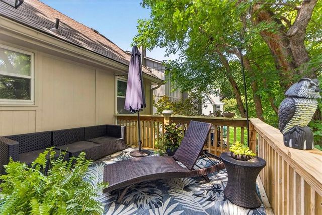 12165 S Alcan Street, Olathe, KS 66062