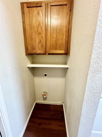 5531 Whisper Glen Drive, Arlington, TX 76017